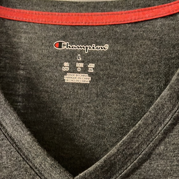 Go big red - Picture 3 of 3